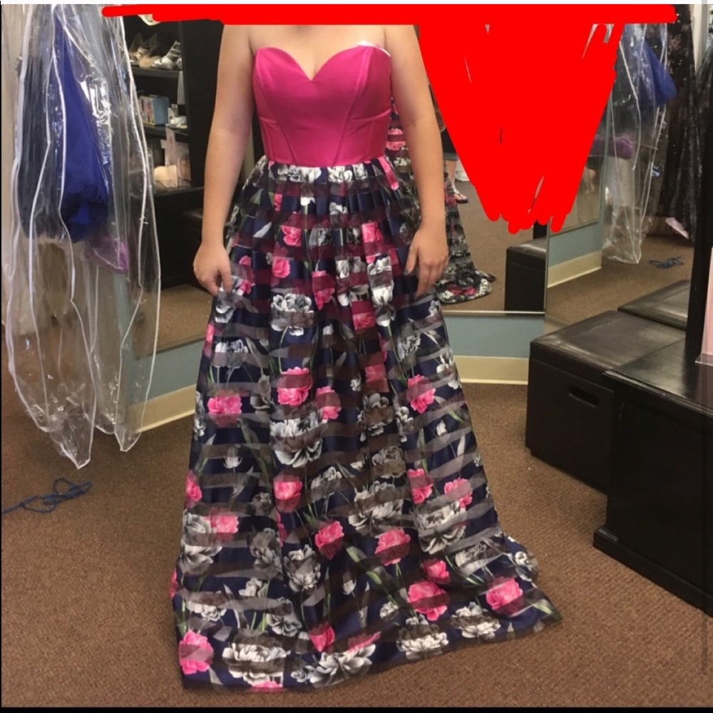 Prom dress